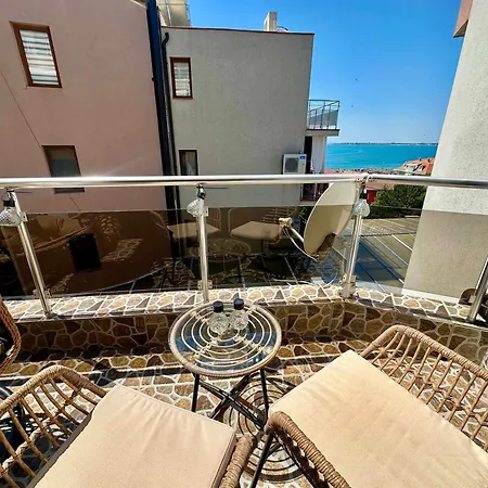Comfortable 2 Bedroom In Sirena By Menada דירה *